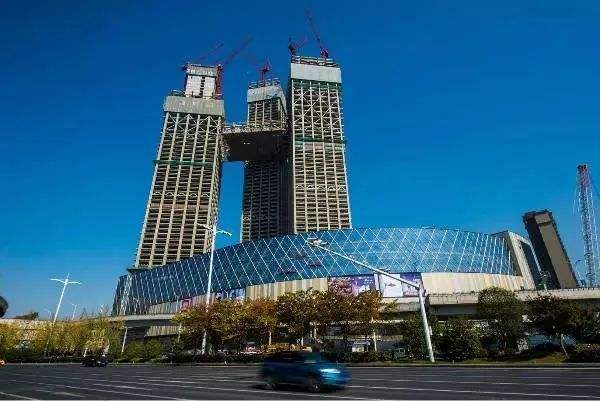 南京金鹰